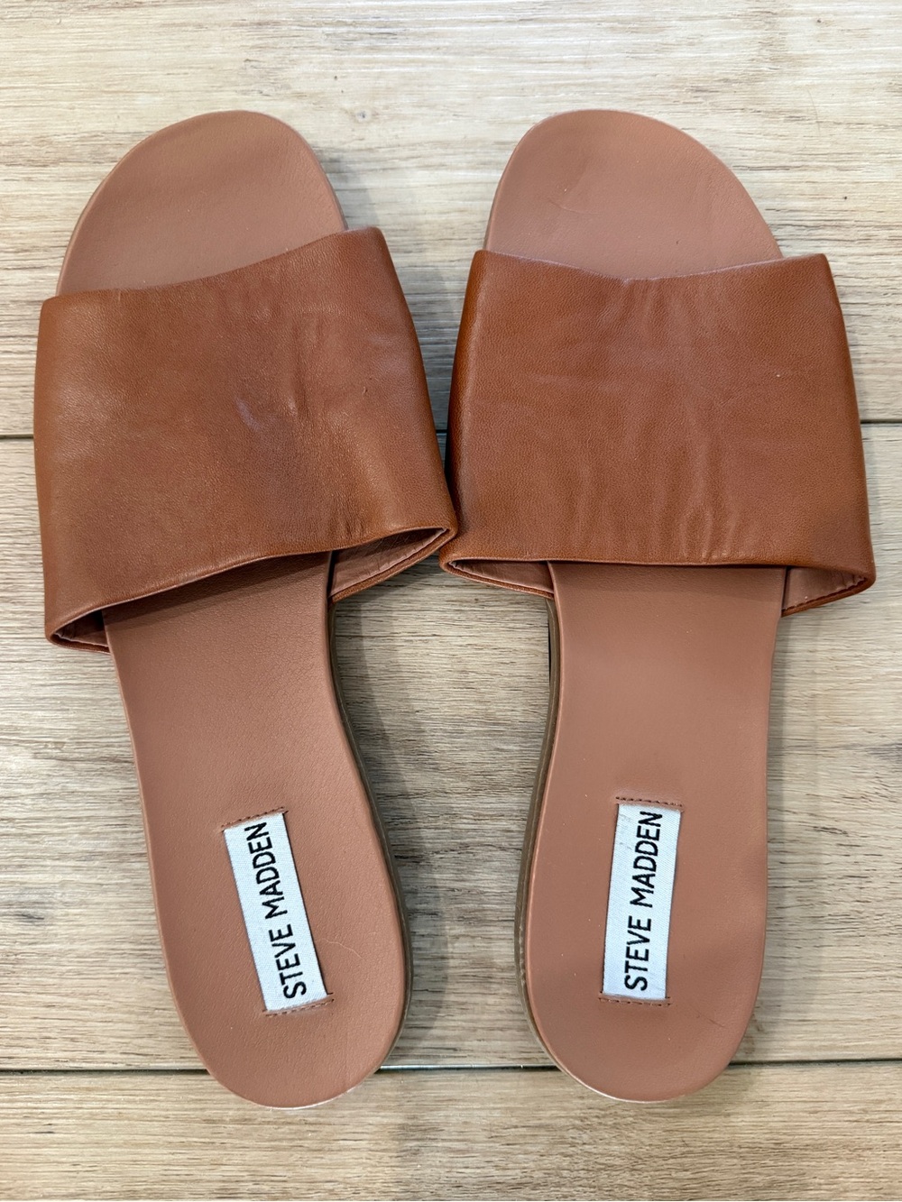Steve Madden Kailey Women’s 10M Cognac Brown Leather Slide Sandals Slip On